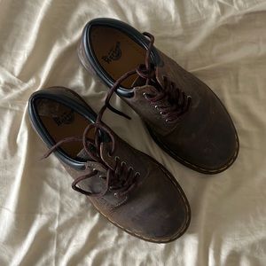 Dr. Marten’s brown oxford shoes